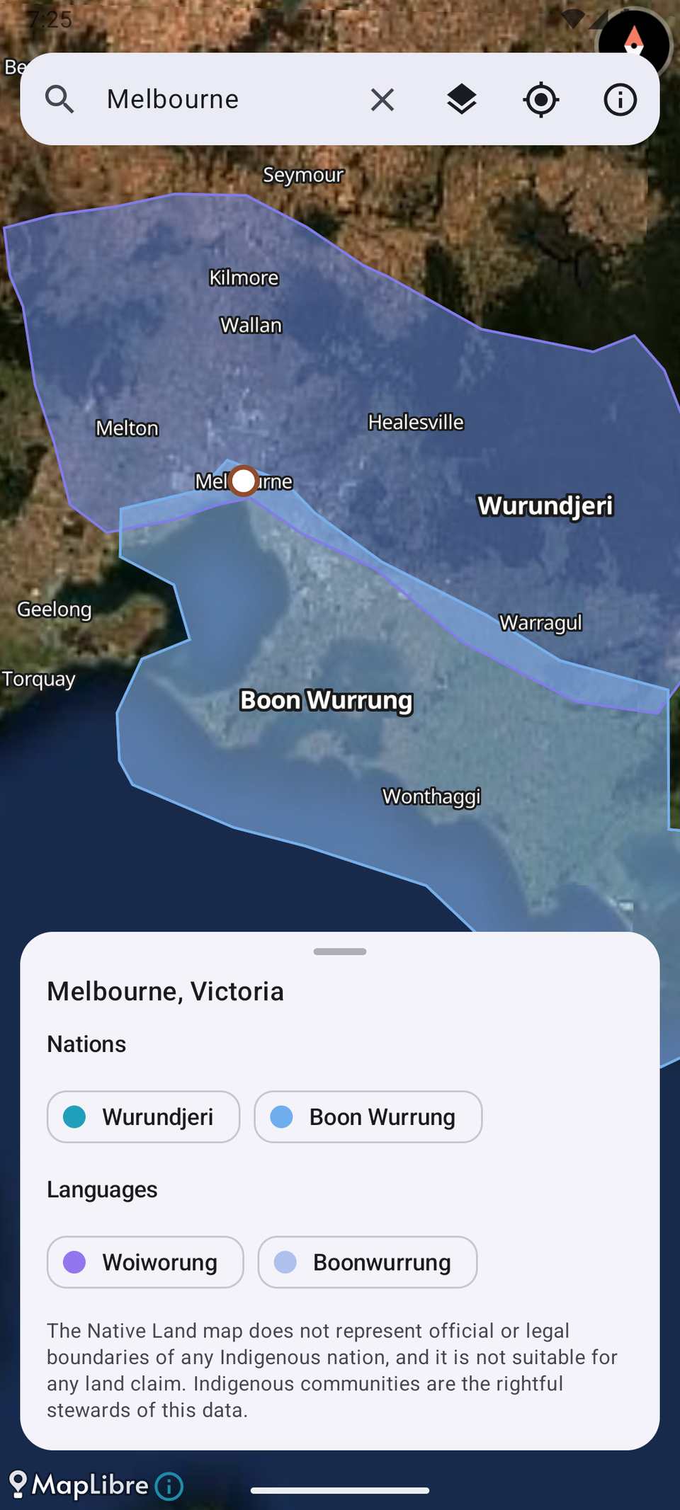 Map app showing satellite imagery of Melbourne with translucent overlays for Wurundjeri Country (north) and Boon Wurrung Country (south). A bottom panel titled "Melbourne, Victoria" lists the nations and their languages (Woiworung, Boonwurrung), with a note that the boundaries are not official or suitable for land claims.